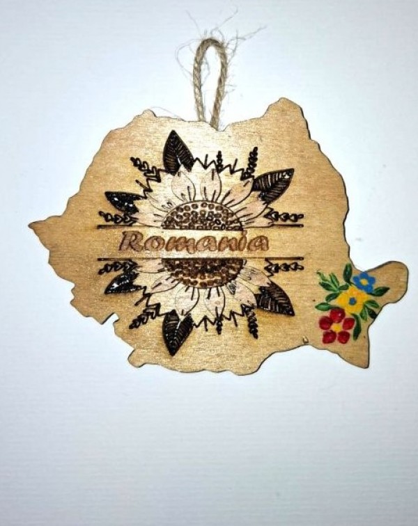 1738763325-90-DECORATIUNE ROMANIA.JPG
