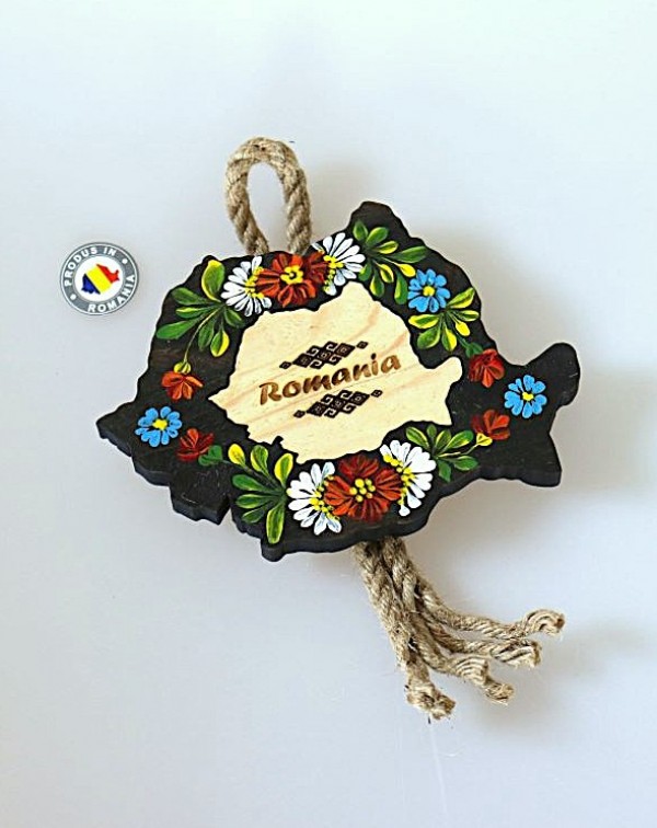 1738763856-23-decor romania mare.JPG
